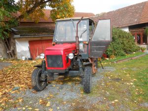 Traktor Zetor 5511