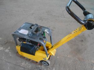 Vibrační deska reverzní Wacker Neuson DPU 2540H (1)