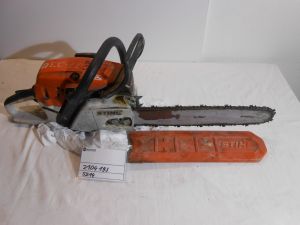 Motorová řetězová pila Stihl MS 261