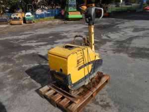 Vibrating plate compactor Bomag BPR 55/65 D (1)