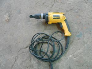 Elektrický šroubovák na sádrokarton DeWALT DW274-QS