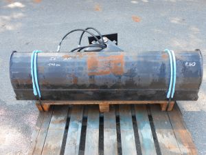 Svahová lžíce hydraulická - 140 cm